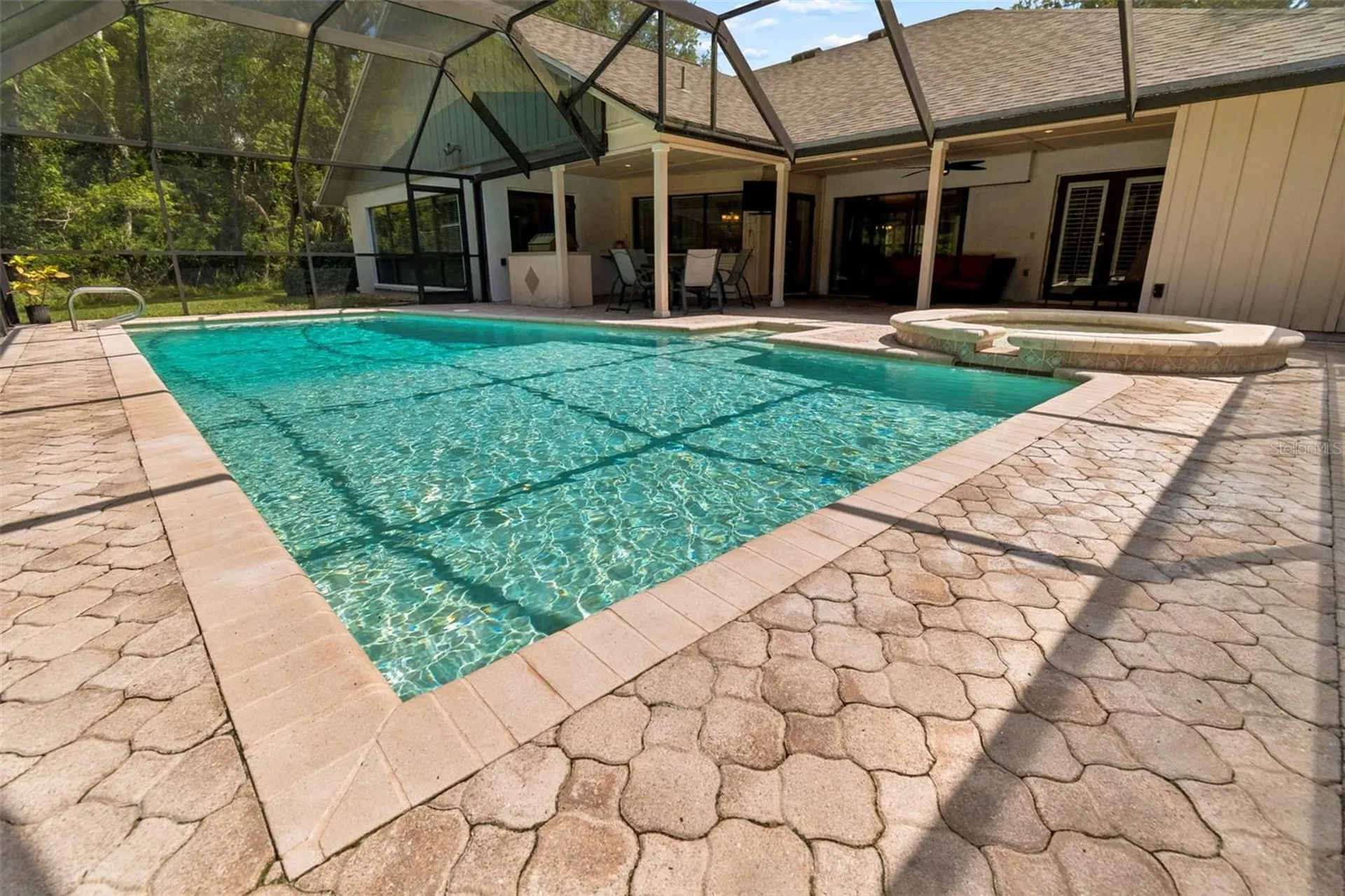 5804 Ainsworth Court E Tampa FL 33647
