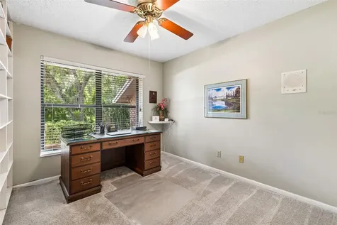 5804 Ainsworth Court E Tampa FL 33647