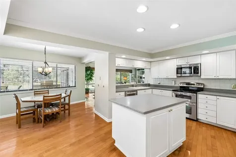 5804 Ainsworth Court E Tampa FL 33647