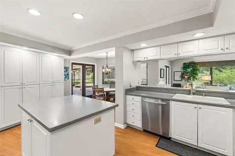 5804 Ainsworth Court E Tampa FL 33647