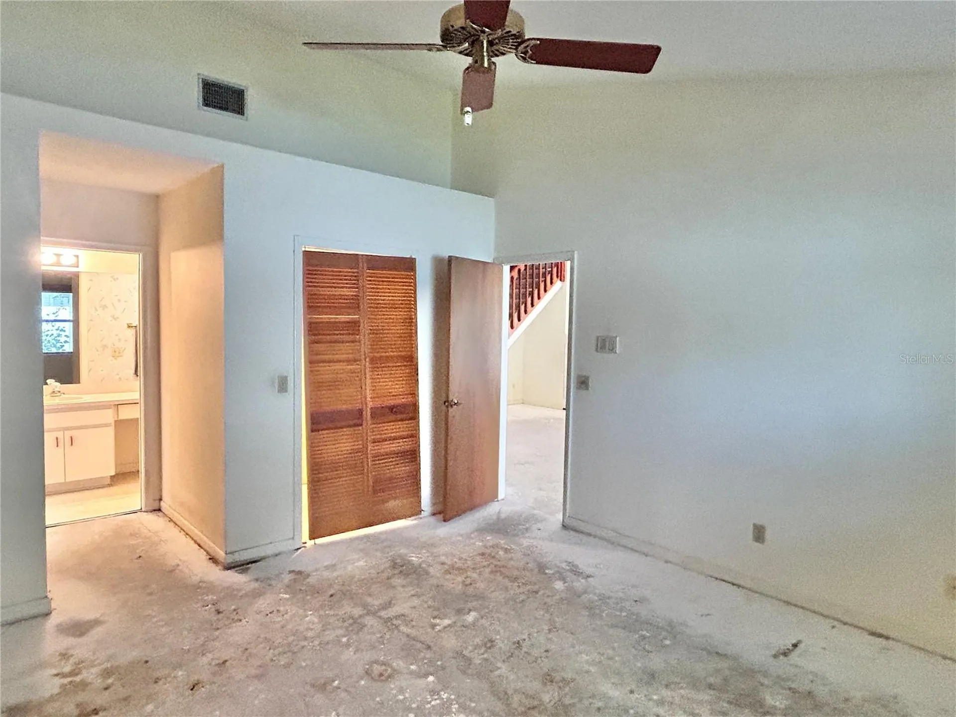 11233 Elmfield Drive Tampa FL 33625