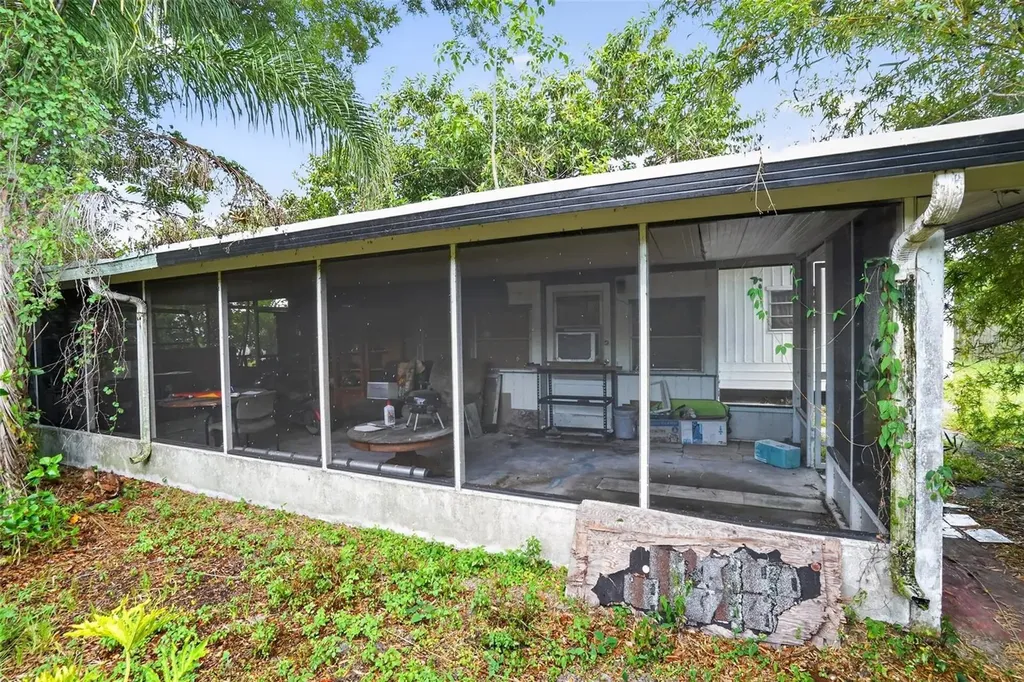 509 Domino Drive N Ruskin FL 33570