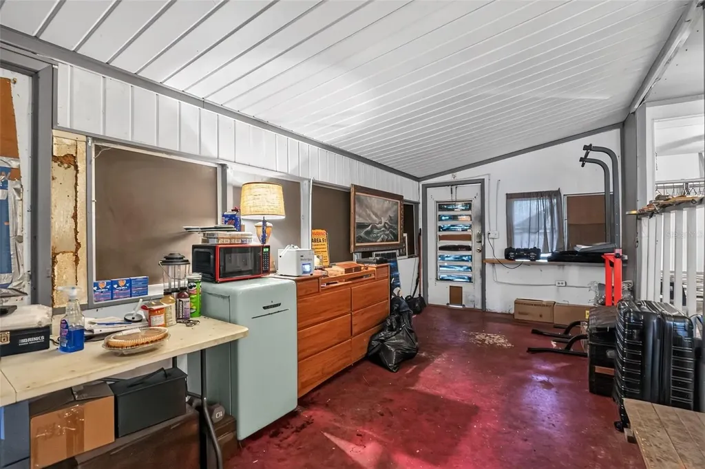 509 Domino Drive N Ruskin FL 33570