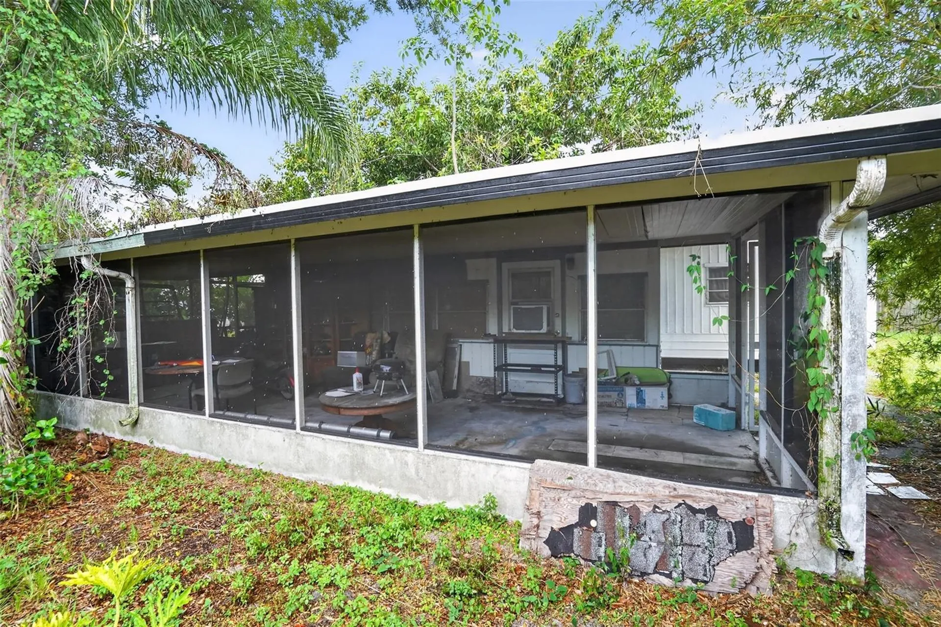 509 Domino Drive N Ruskin FL 33570