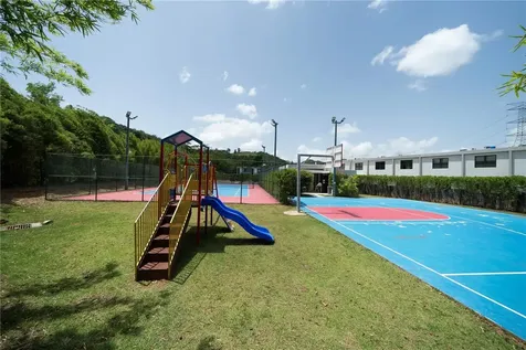 Calle 13 Guaynabo PR 00971