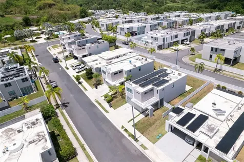 Calle 13 Guaynabo PR 00971