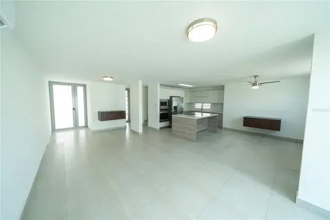 Calle 13 Guaynabo PR 00971