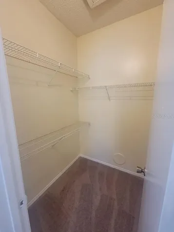 10020 Strafford Oak Court Tampa FL 33624