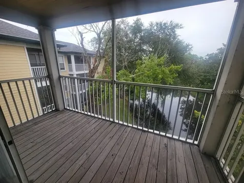 10020 Strafford Oak Court Tampa FL 33624