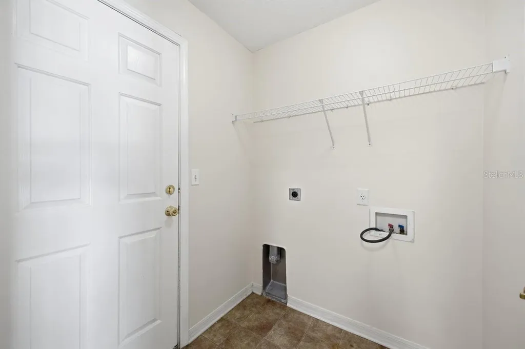 7631 Merchantville Circle Zephyrhills FL 33540