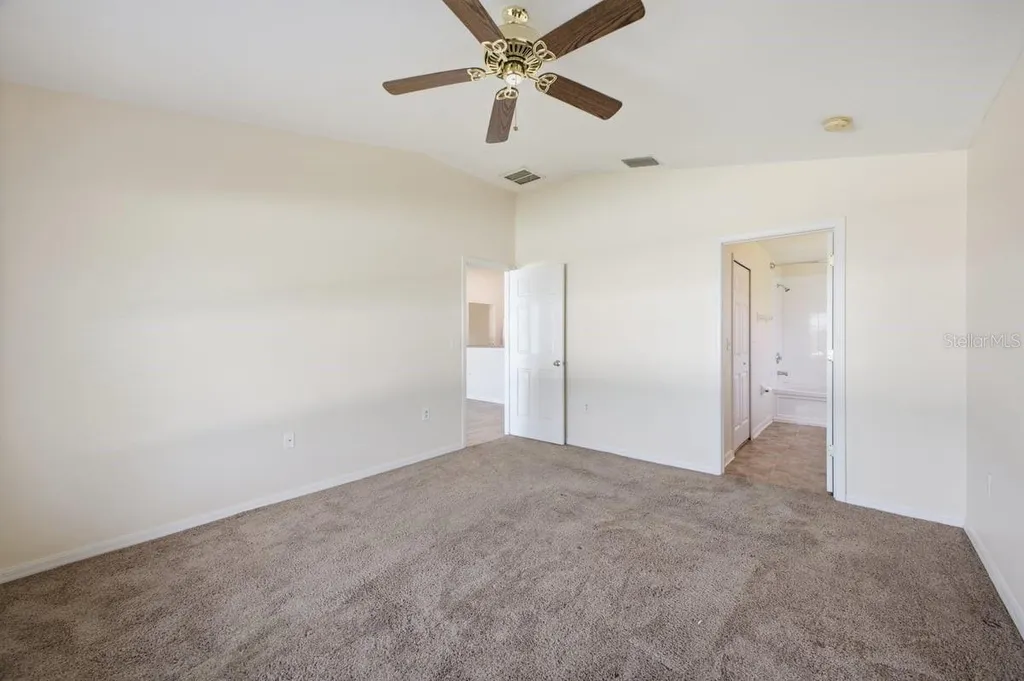 7631 Merchantville Circle Zephyrhills FL 33540