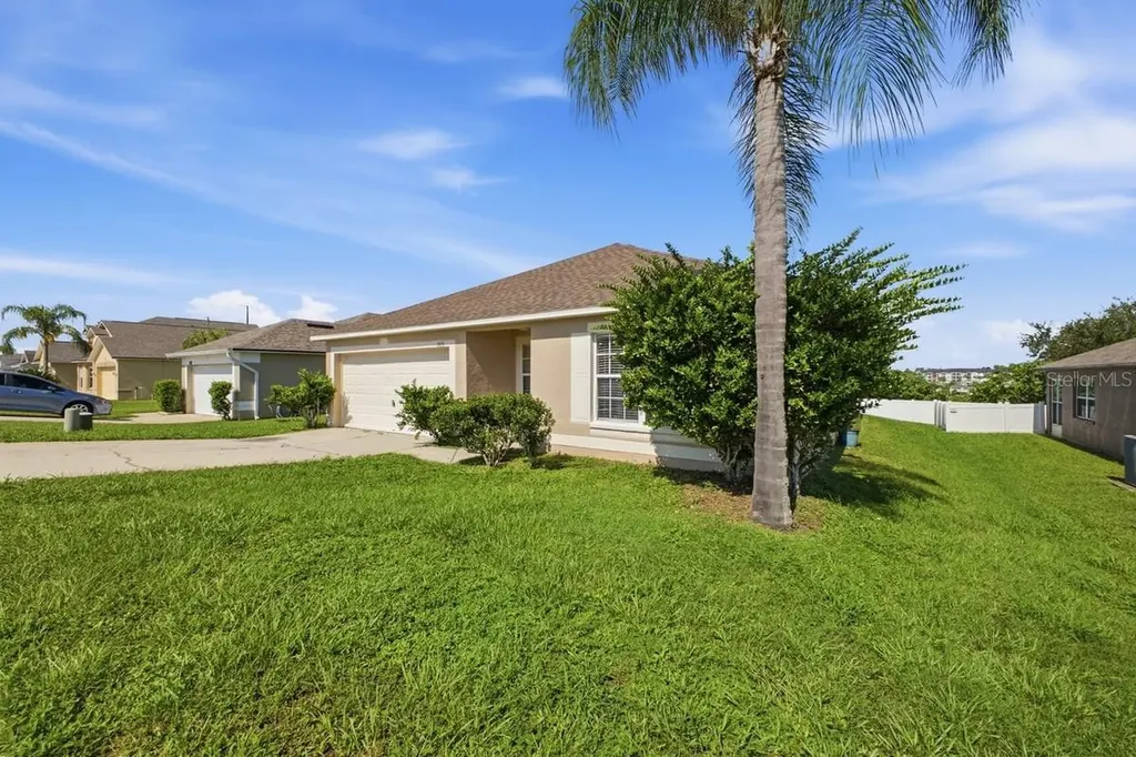 7631 Merchantville Circle Zephyrhills FL 33540