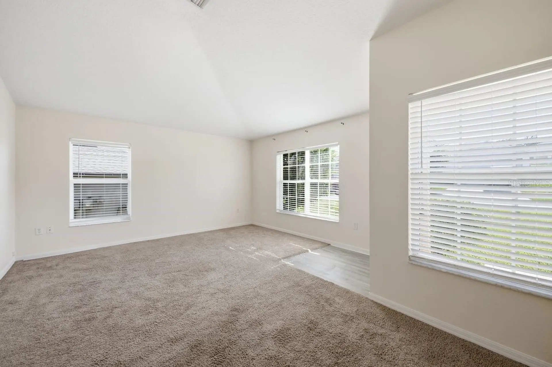 7631 Merchantville Circle Zephyrhills FL 33540