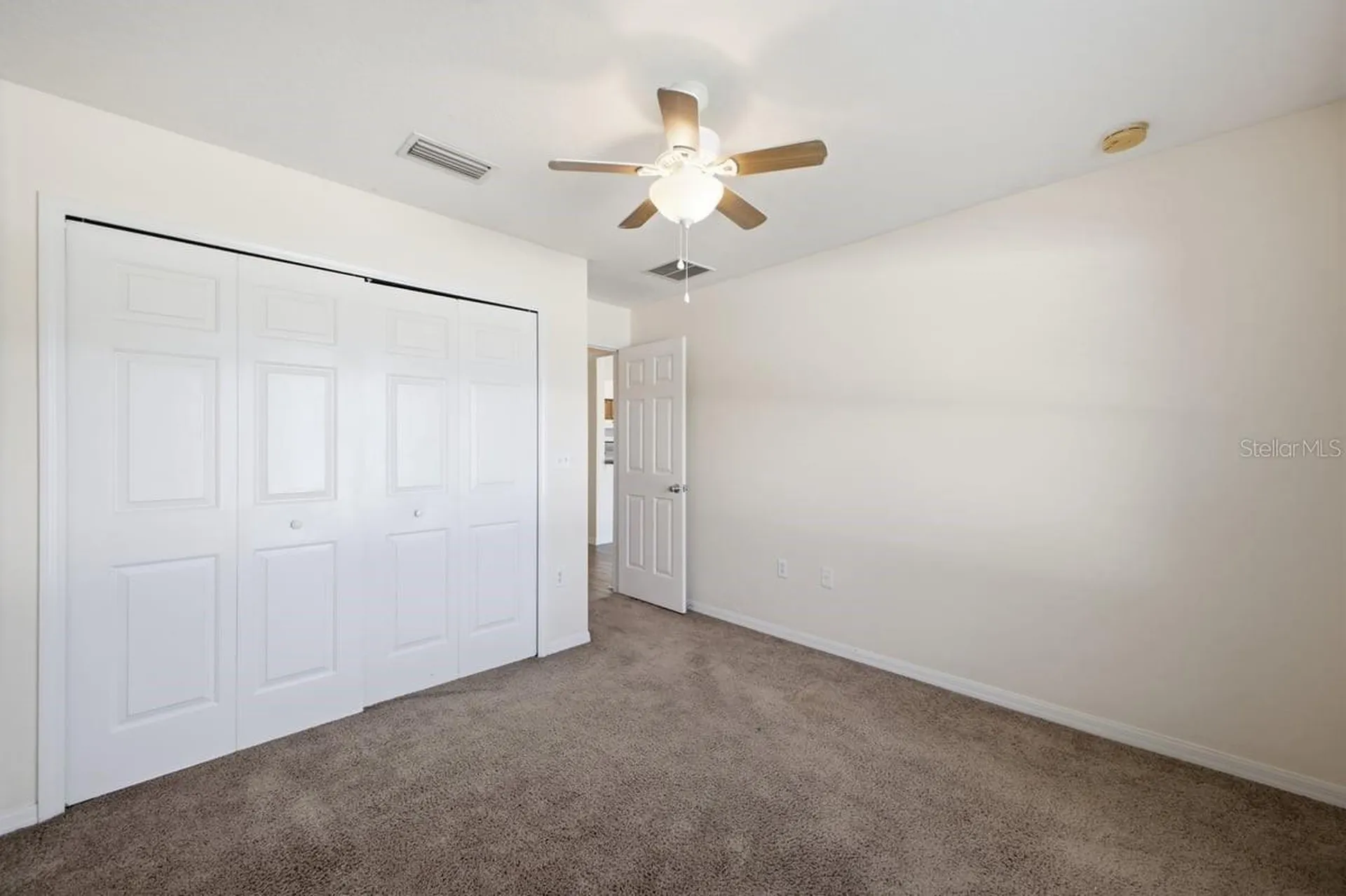 7631 Merchantville Circle Zephyrhills FL 33540