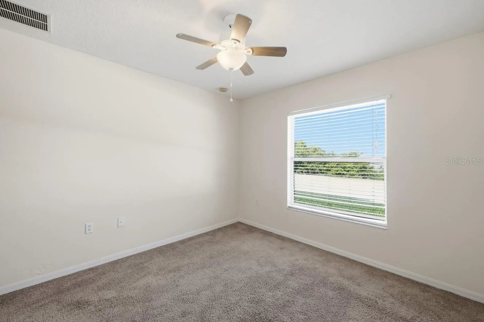 7631 Merchantville Circle Zephyrhills FL 33540