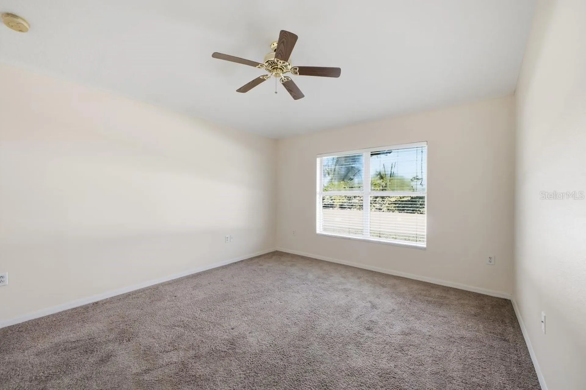 7631 Merchantville Circle Zephyrhills FL 33540