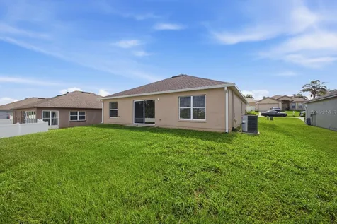 7631 Merchantville Circle Zephyrhills FL 33540