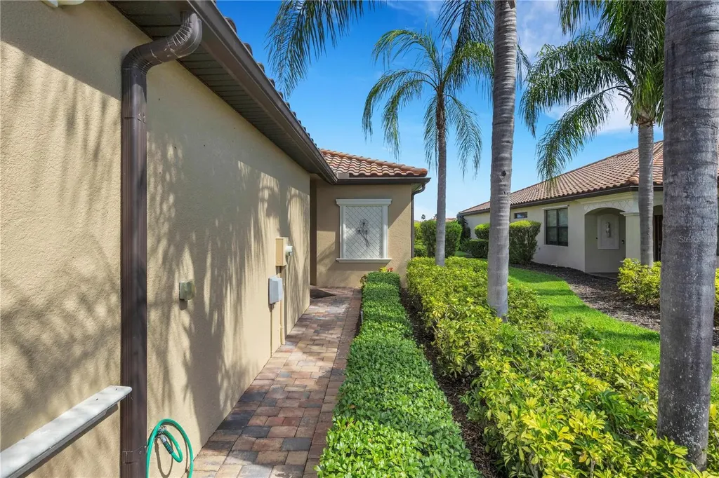 6619 Candlestick Drive Bradenton FL 34212
