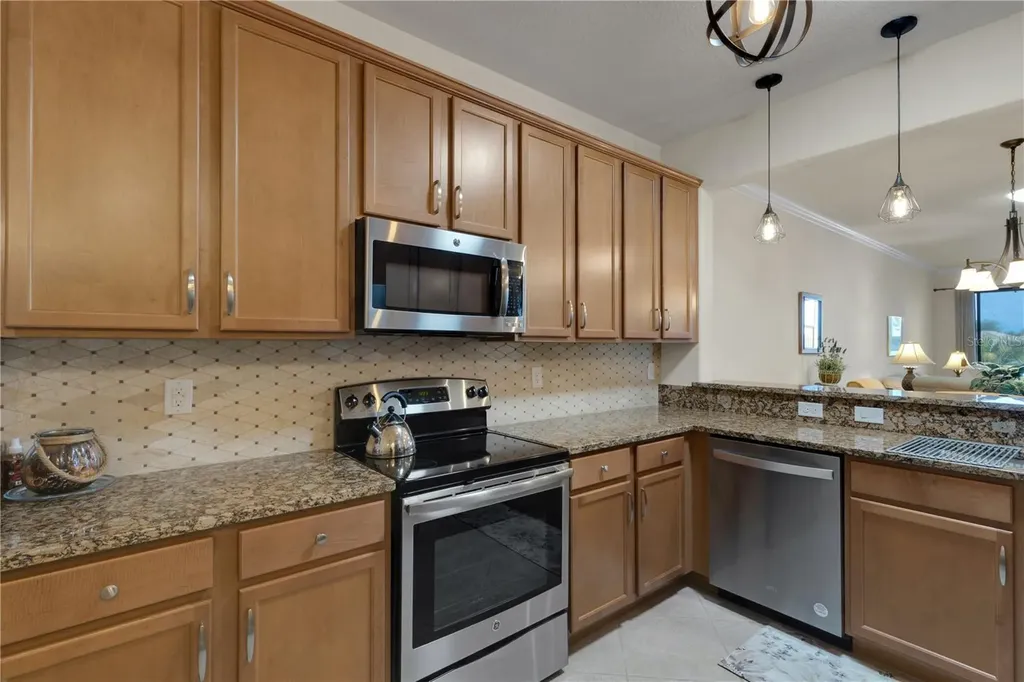 6619 Candlestick Drive Bradenton FL 34212