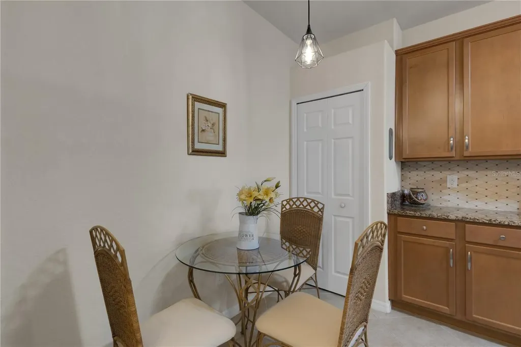 6619 Candlestick Drive Bradenton FL 34212
