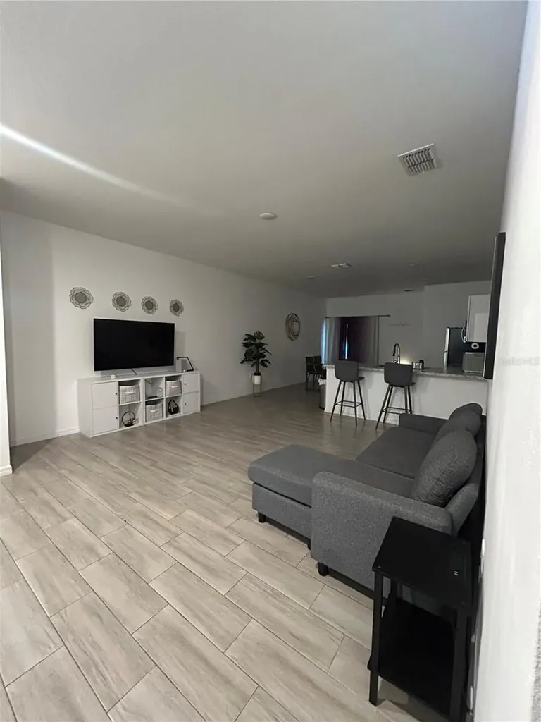 699 W Kaley Street Orlando FL 32805