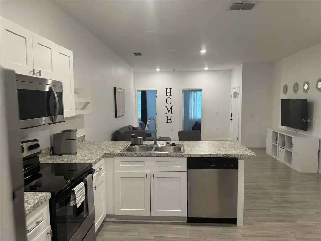 699 W Kaley Street Orlando FL 32805