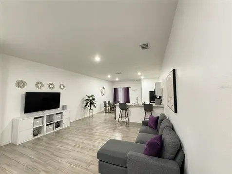 699 W Kaley Street Orlando FL 32805