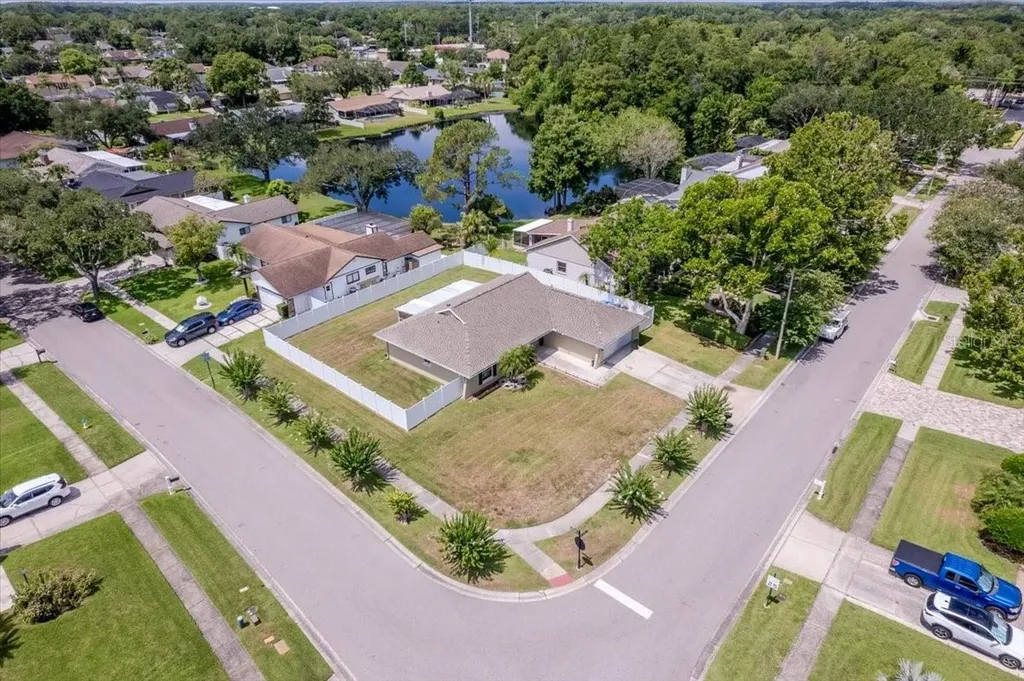 4102 W Bank Avenue Tampa FL 33624