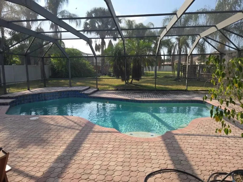 6717 Guilford Crest Drive Apollo Beach FL 33572