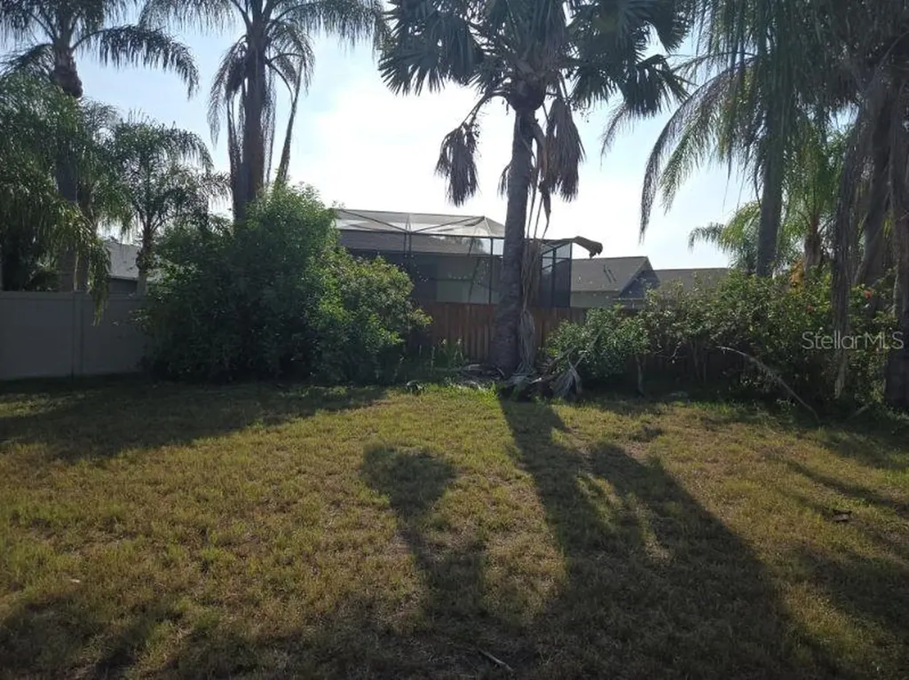 6717 Guilford Crest Drive Apollo Beach FL 33572