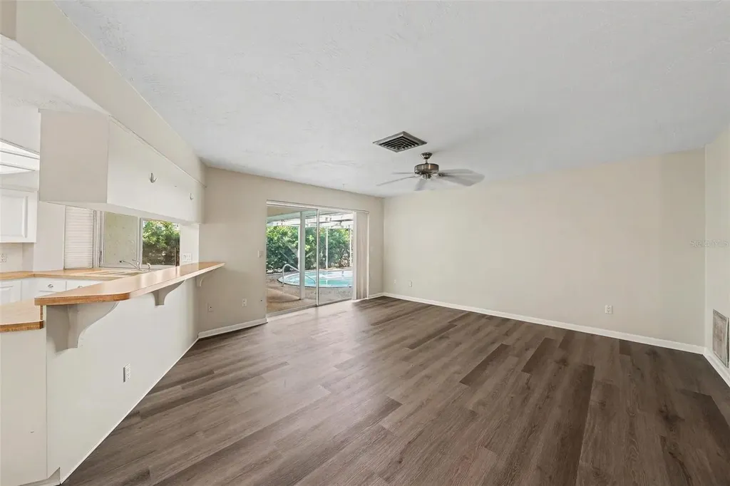 209 15th Street Palm Harbor FL 34683