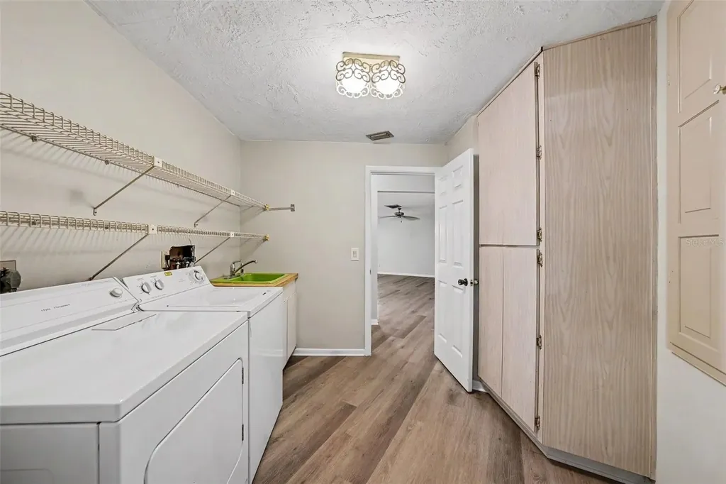 209 15th Street Palm Harbor FL 34683