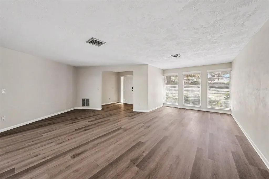 209 15th Street Palm Harbor FL 34683