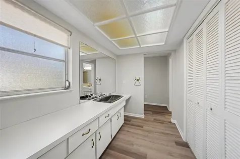 209 15th Street Palm Harbor FL 34683