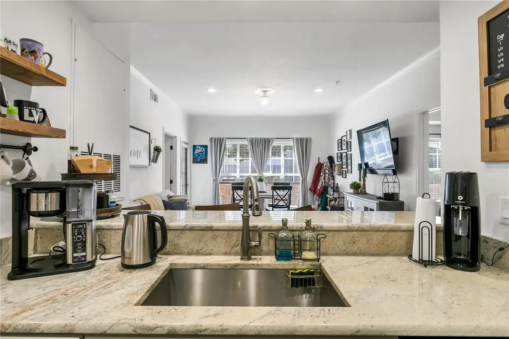 800 S Dakota Avenue Tampa FL 33606