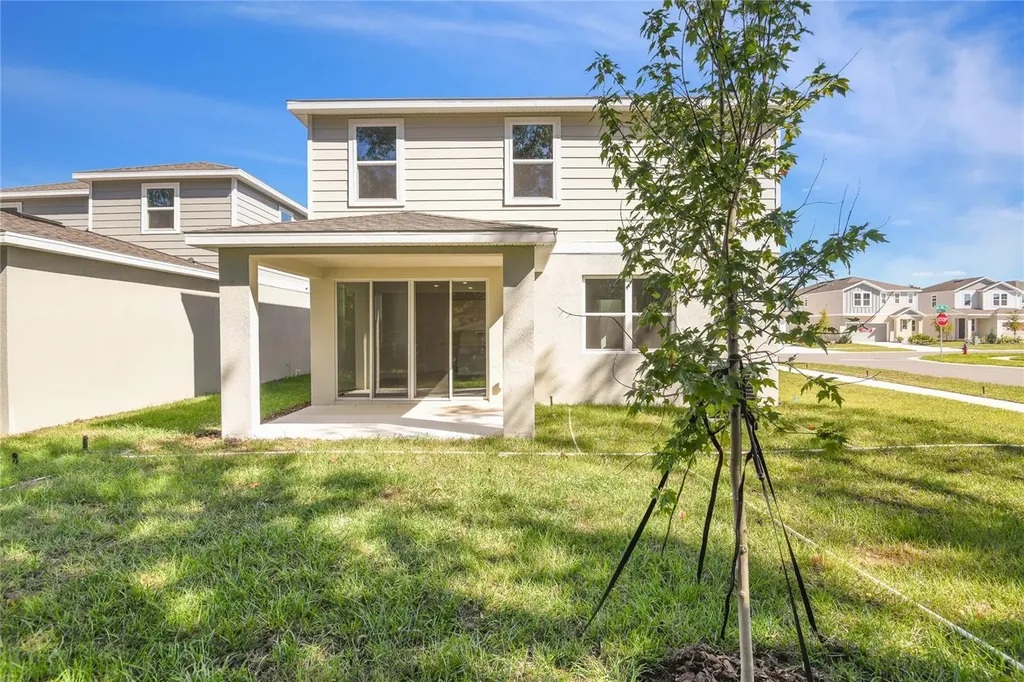 716 Lake Dell Avenue Dundee FL 33838