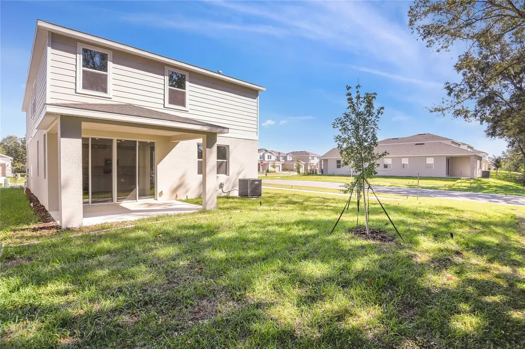 716 Lake Dell Avenue Dundee FL 33838
