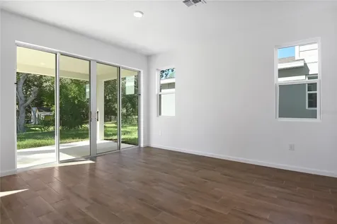 716 Lake Dell Avenue Dundee FL 33838