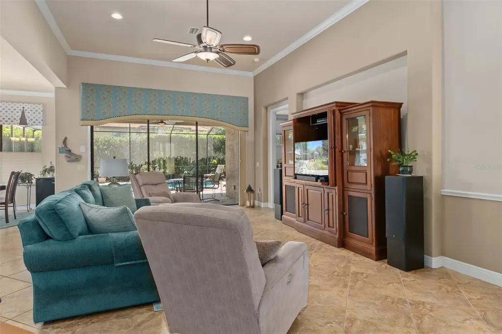 2015 N Rhodes Point Hernando FL 34442