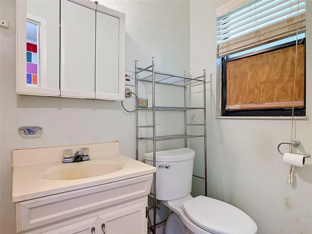 24930 Avenue C Paisley FL 32767