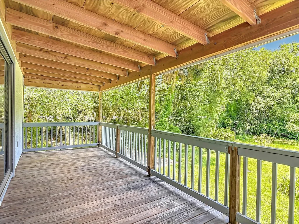 24930 Avenue C Paisley FL 32767
