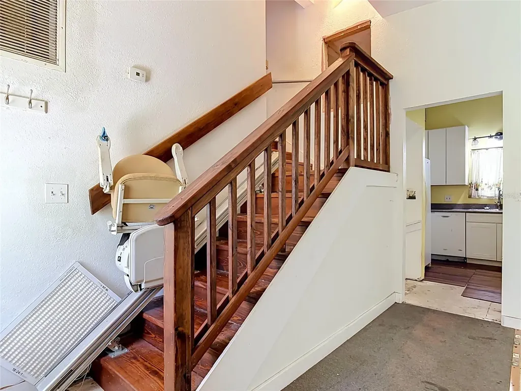24930 Avenue C Paisley FL 32767