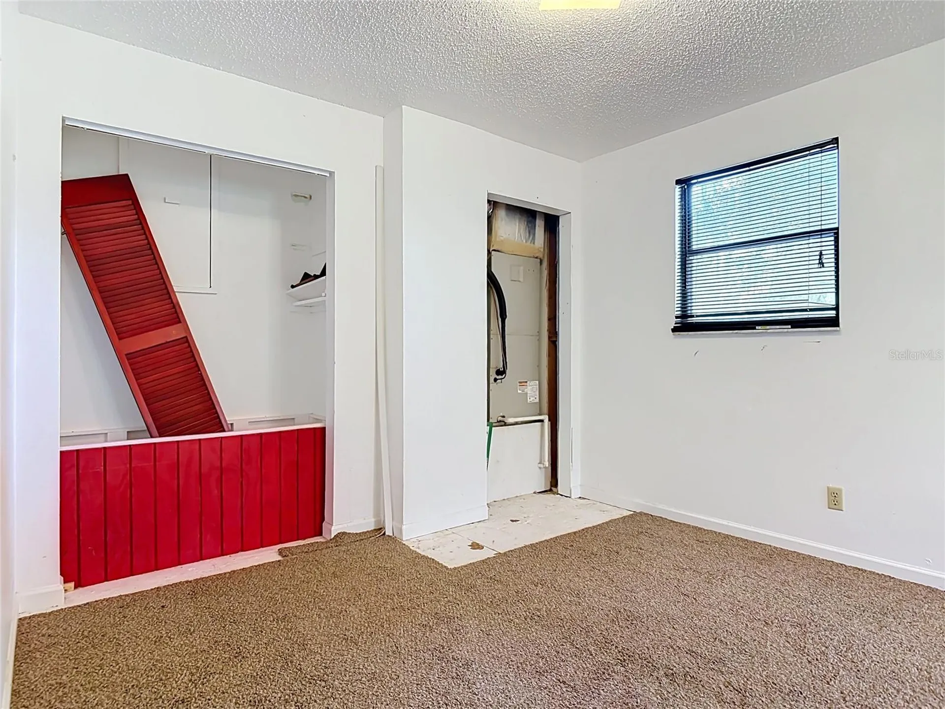 24930 Avenue C Paisley FL 32767