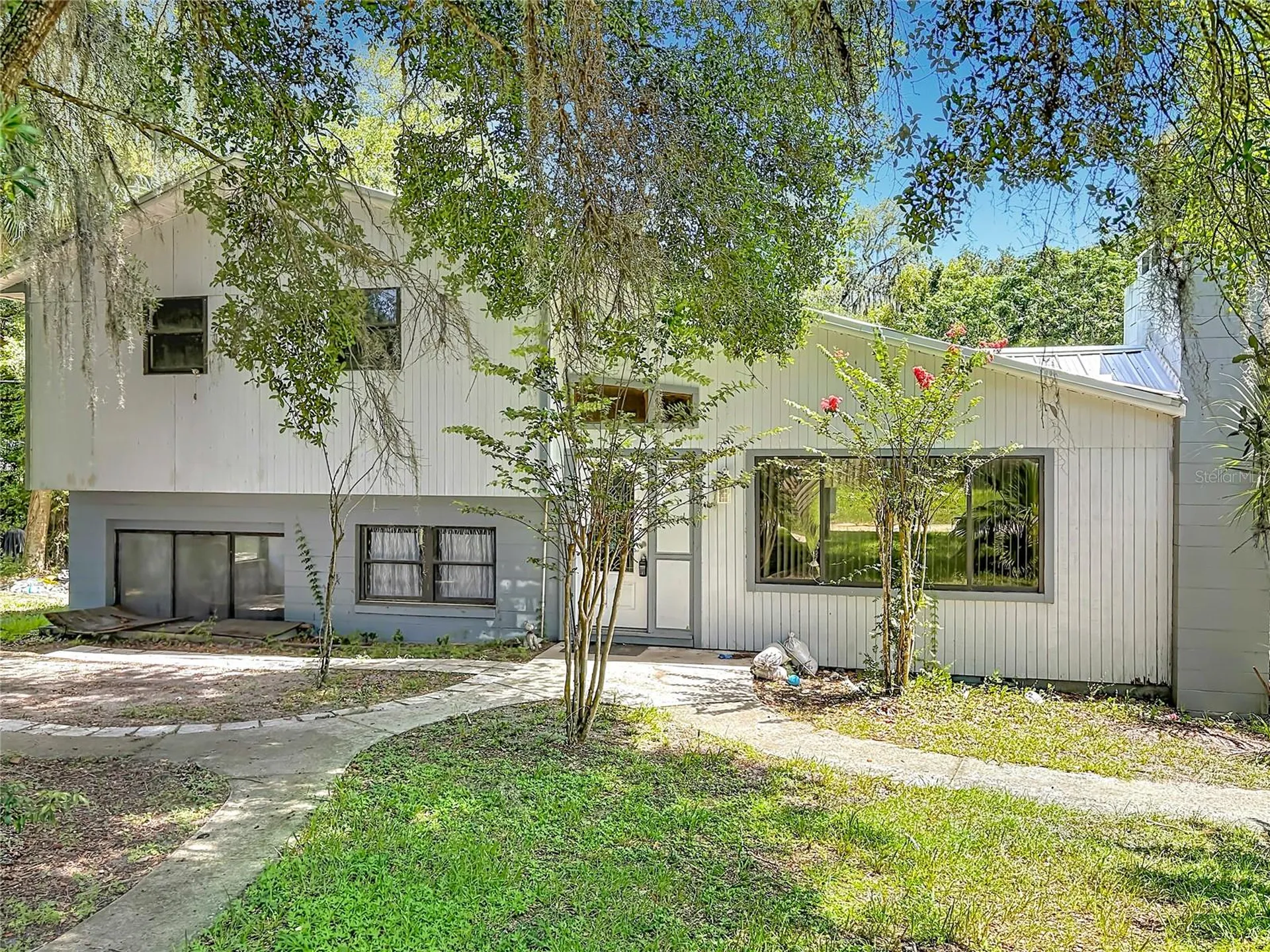 24930 Avenue C Paisley FL 32767