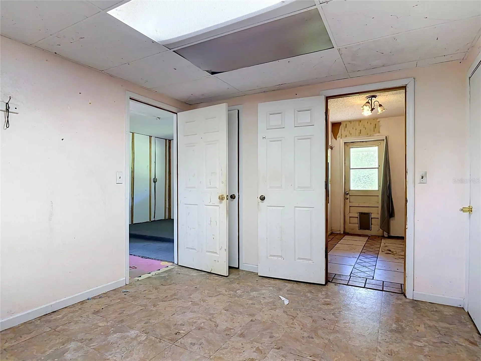 24930 Avenue C Paisley FL 32767