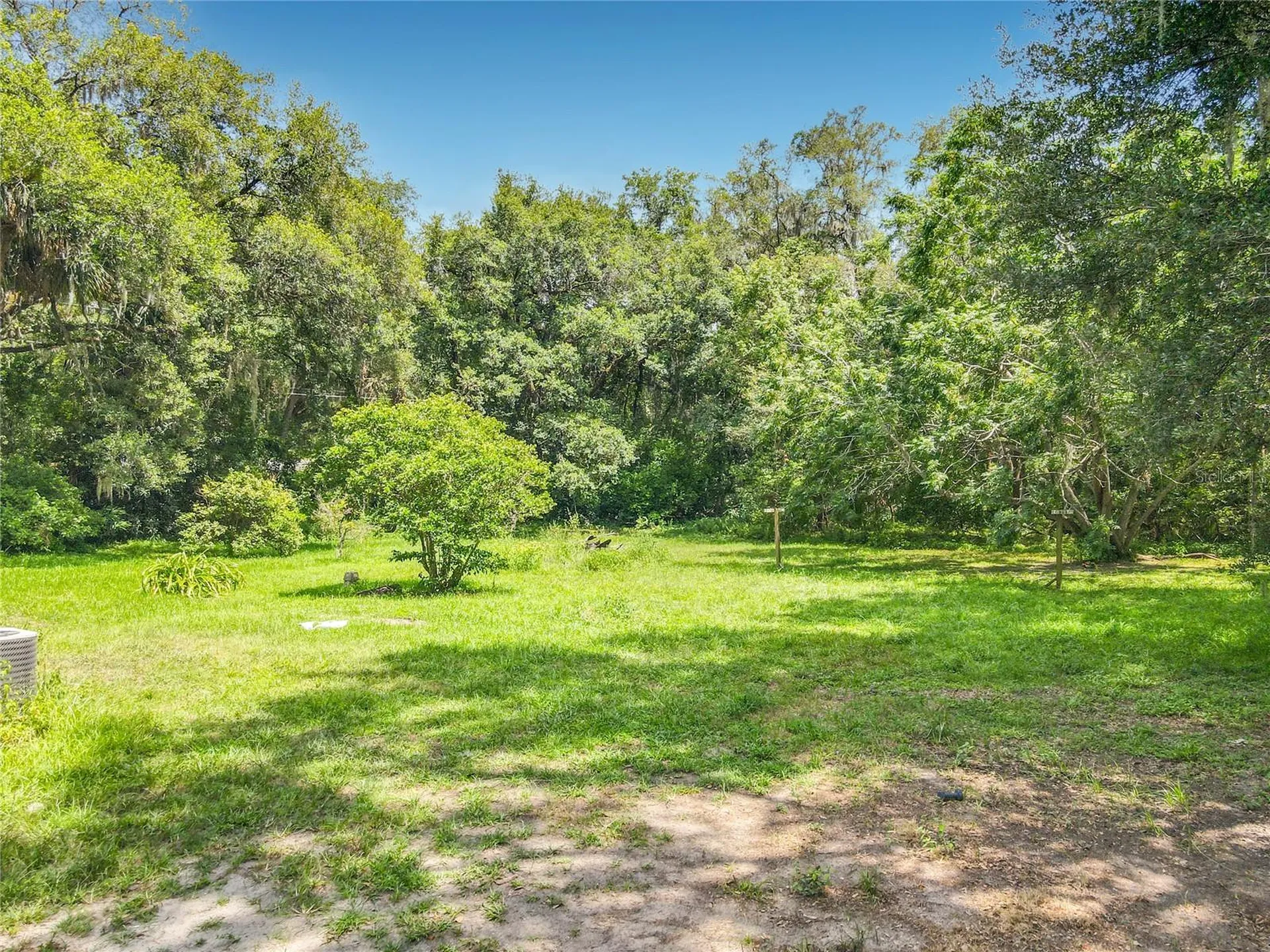 24930 Avenue C Paisley FL 32767