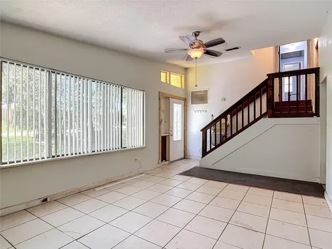 24930 Avenue C Paisley FL 32767