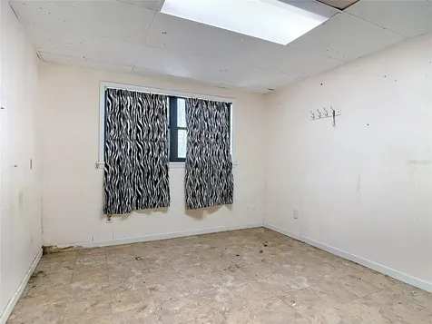 24930 Avenue C Paisley FL 32767