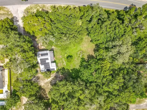 24930 Avenue C Paisley FL 32767