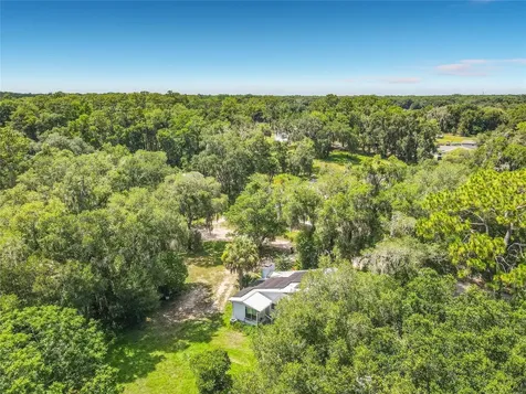 24930 Avenue C Paisley FL 32767